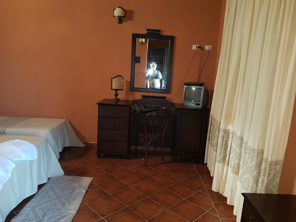 Hotel Sardus Pater Portixeddu Εξωτερικό φωτογραφία